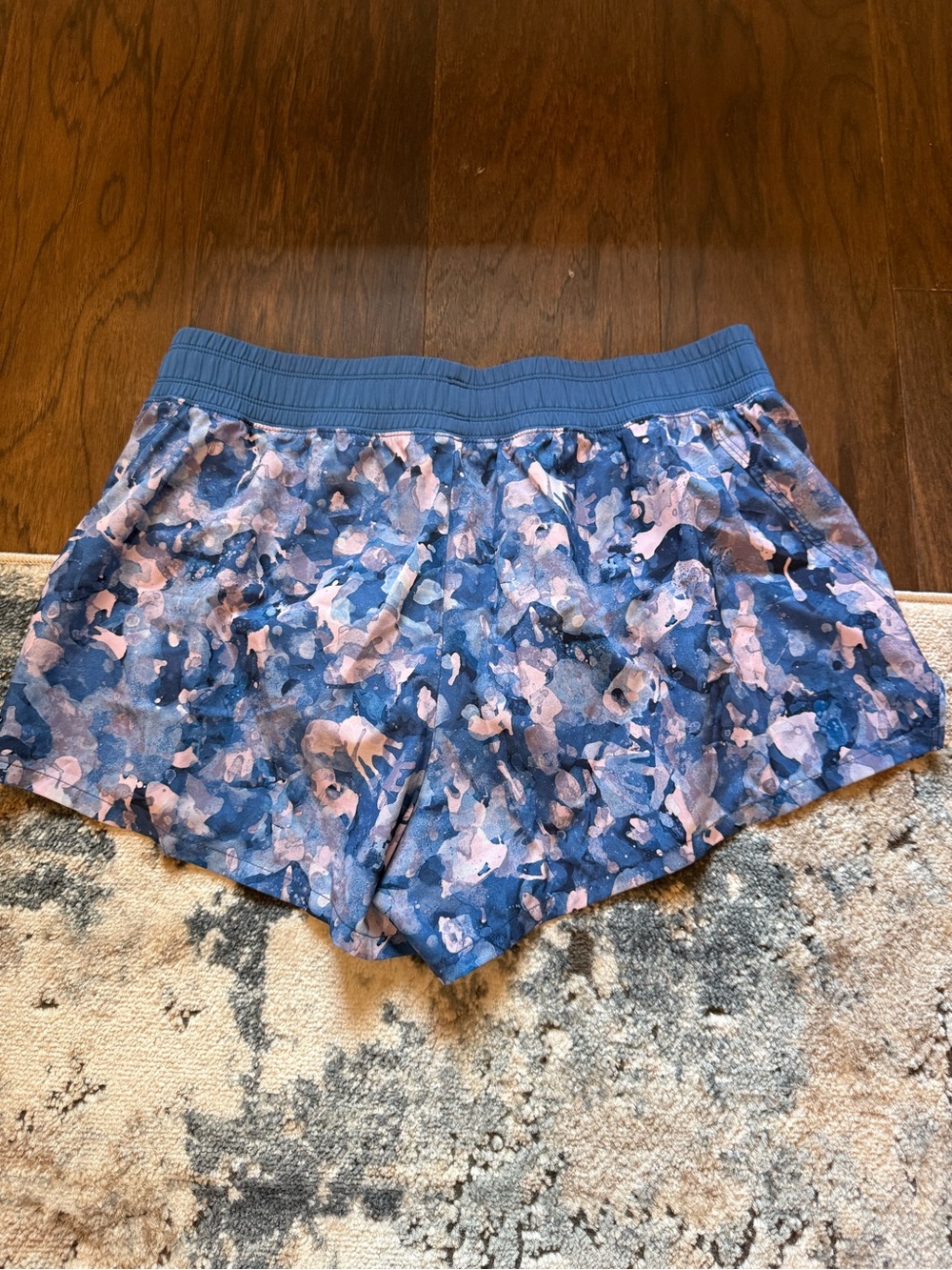 GAP Blue Pink Abstract Print Athletic Shorts